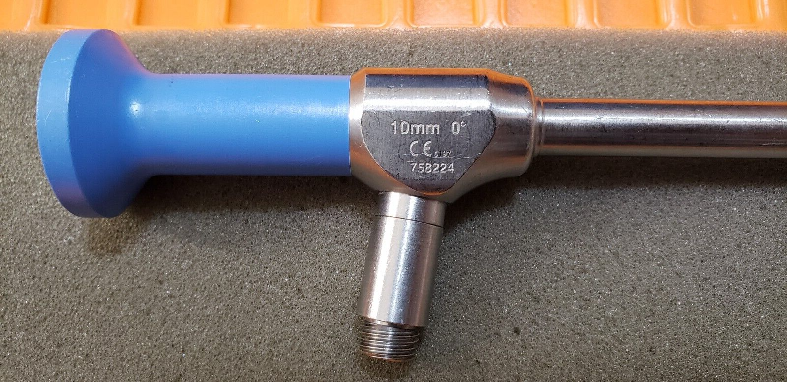 Stryker 502-859-010 Laparoscope 10mm x 0*  Autoclavable W- Fiberoptic Cable.