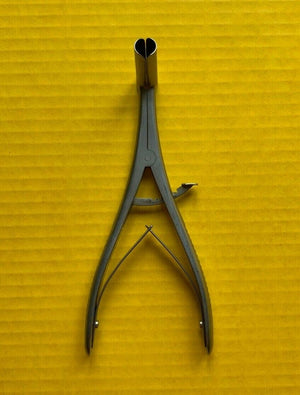 Davis + Geck Surgical Rectal Speculum with Ratchet REF: 8381-05