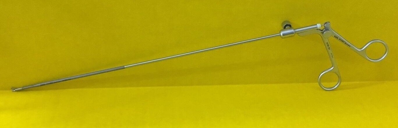 Storz Surgical Micro Hook Scissor, 3.3mm x 30cm REF: 26186 EH
