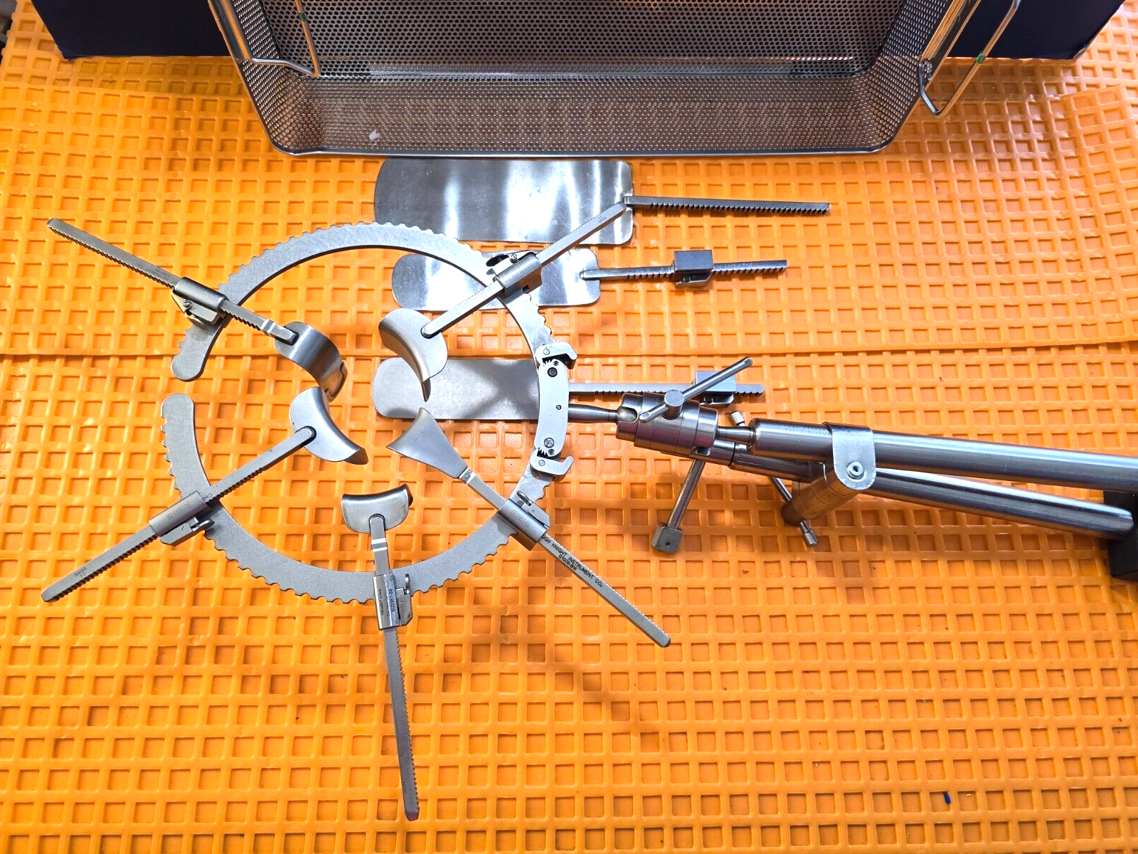 Codman Bookwalter Retractor Set Arm with Post Holder Clamp & Tray