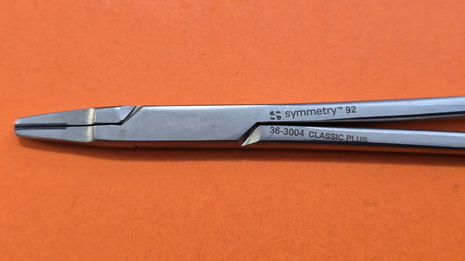 Symmetry Surgical  TC Ryder Needle Holder, 9" REF: 36-3004