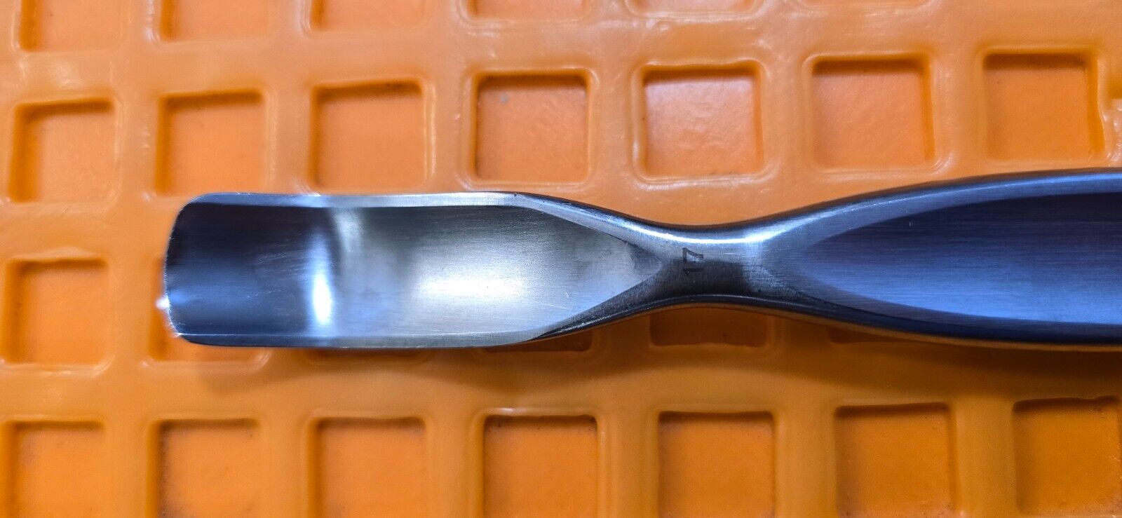 V.Mueller OS1088-017 Orthopedic McGlamry Sharp Edge Elevator 17cm