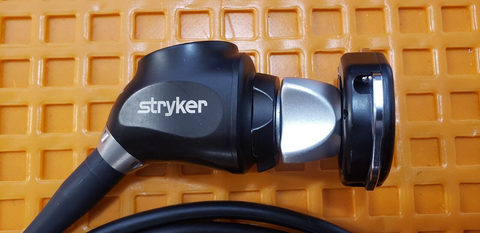 Stryker 700-410-105 Precision AC Camera Head with Coupler Autoclave