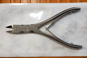 Pilling Weck 06-5216 orthopedic Ruskin Bone Cutting forceps 5.5" Double Action