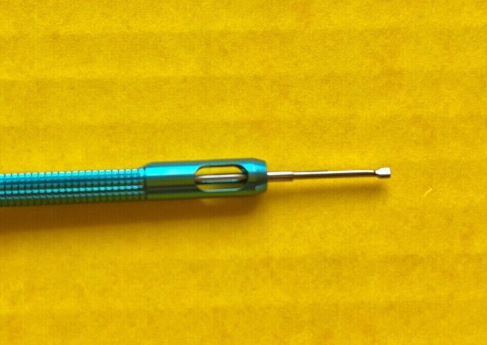 AMO Ophthalmic Emerald Unfolder Delivery System