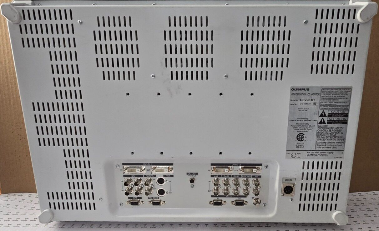 OLYMPUS OEV261H High Definition LCD Monitor With Power AC Adaptor