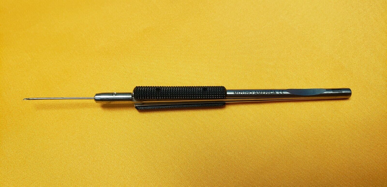 MIZUHO 07-827-52 Micro Scissors Straight Jaw 60 degree up Round Handle