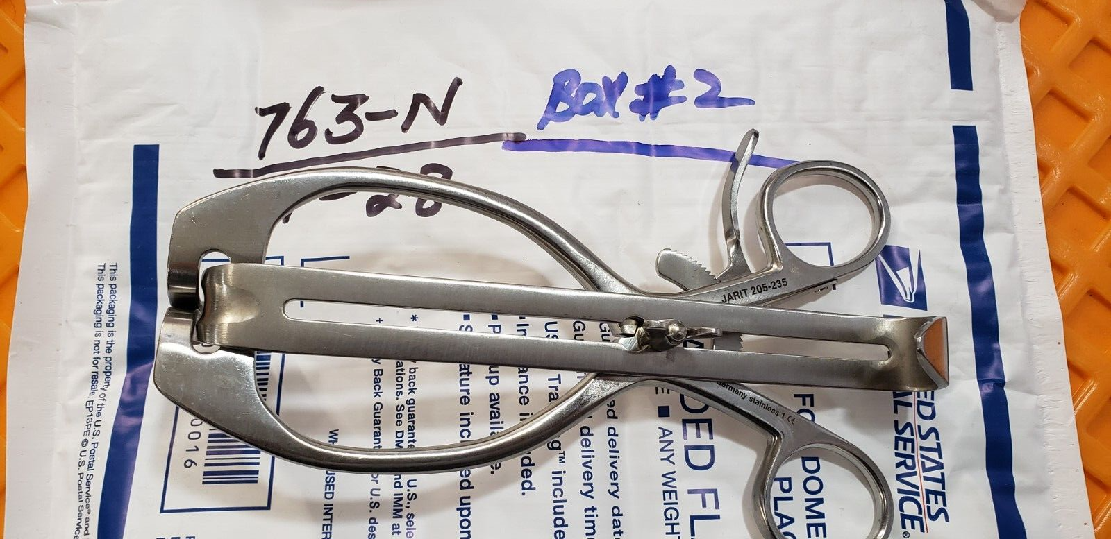 Jarit 205-235 Surgical Mayo-Adams Retractor W-Removable center Blade 6.5"