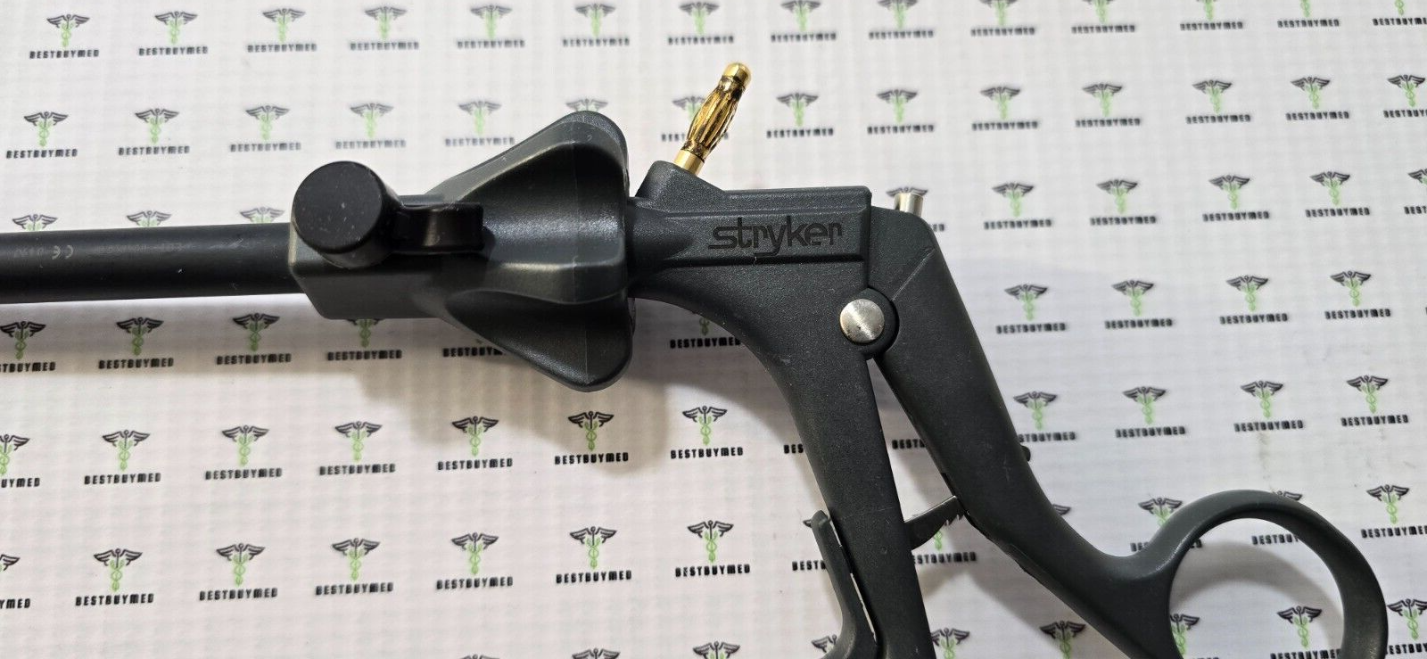 Stryker Surgical Monopolar Babcock Forceps 10mmx34cm Rotating Shaft