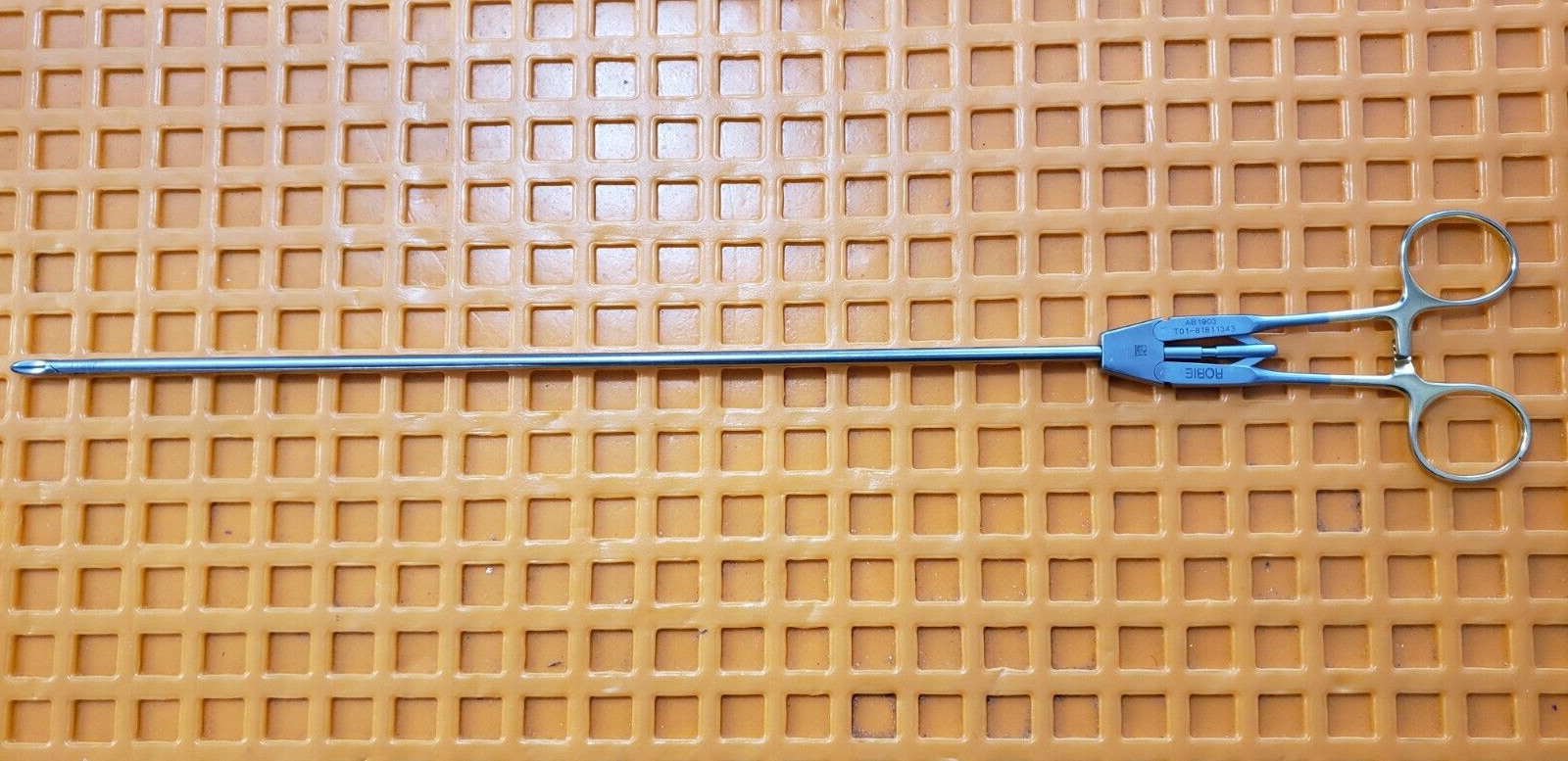 JARIT 600-532 Laparoscopic Needle Holder 5mm x33cm Carbide jaws Gold Handle