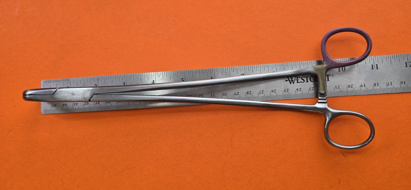 V. Mueller Surgical Best Right Angle Colon Clamp 11" REF: SU 7063