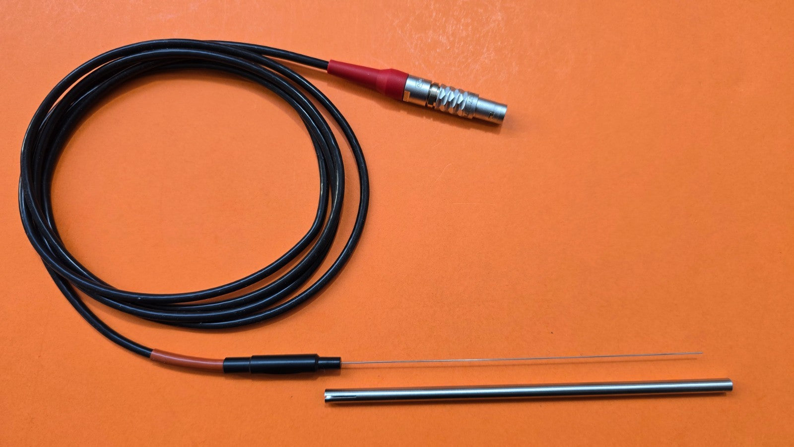 Stryker Venom Multigen 2 radiofrequency Probe  Ref: 8400-815-010 RED