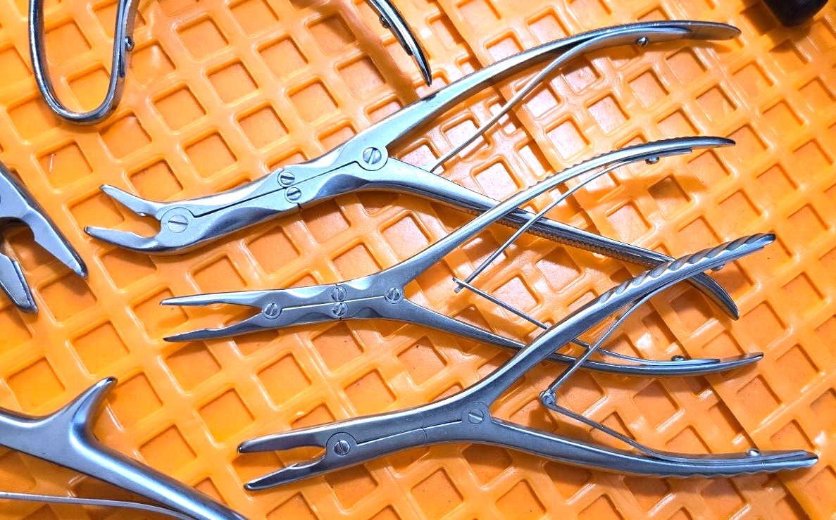 Aesculap Surgical Orthopedic Curette Set of 9 W- Kerrison Rongeurs & Case