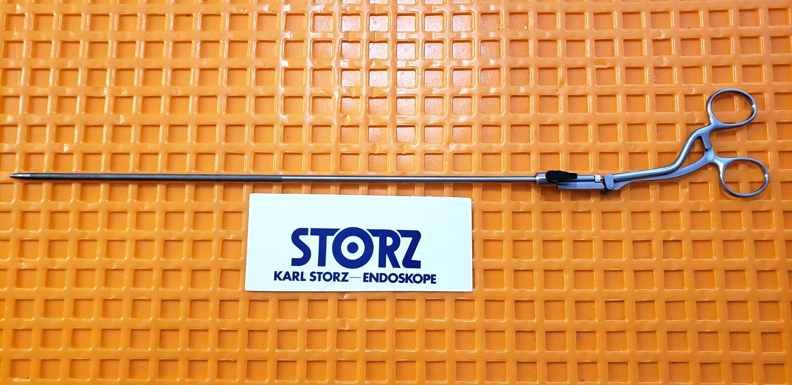Karl Storz 26173SQ Micro Needle Driver 5mm x 33cm Axial Handle W-Ratchet
