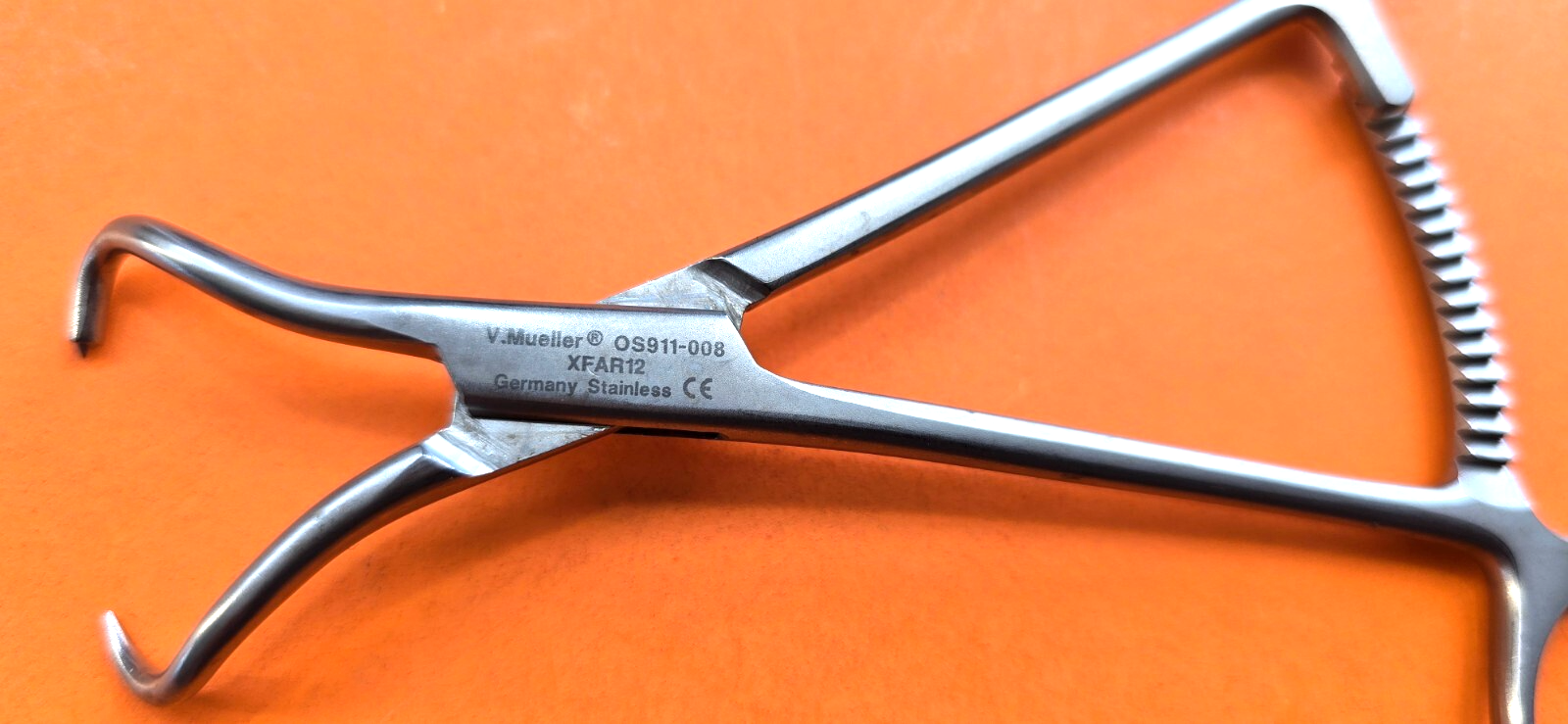 V. Mueller Surgical Orthopedic Bone Reductio Forceps 5" REF:  911-008