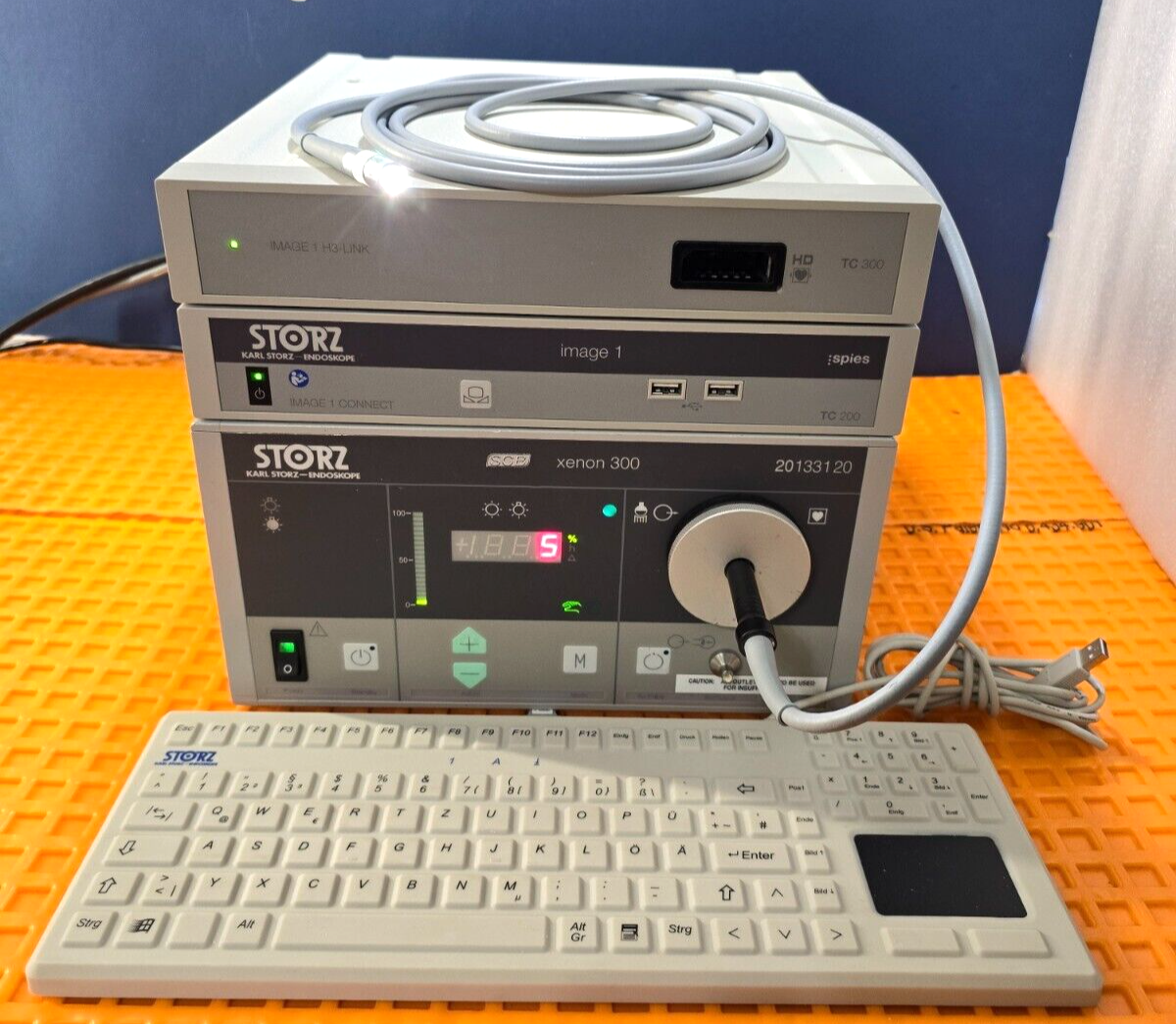 Karl Storz IMAGE 1 Spies TC200 / TC300 xenon 300 , 495ND Cable with Keyboard