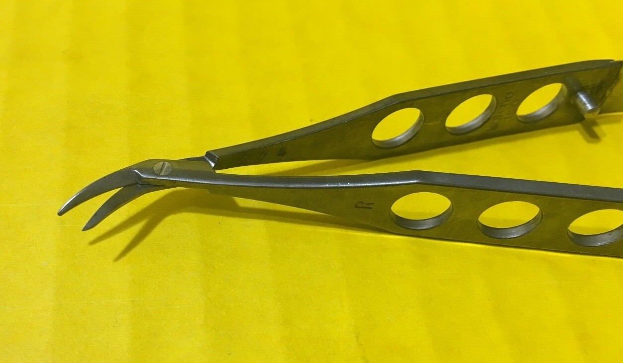 Katena USA Castroviejo Corneoscleral Scissors, Medium, Right REF: K4-1020