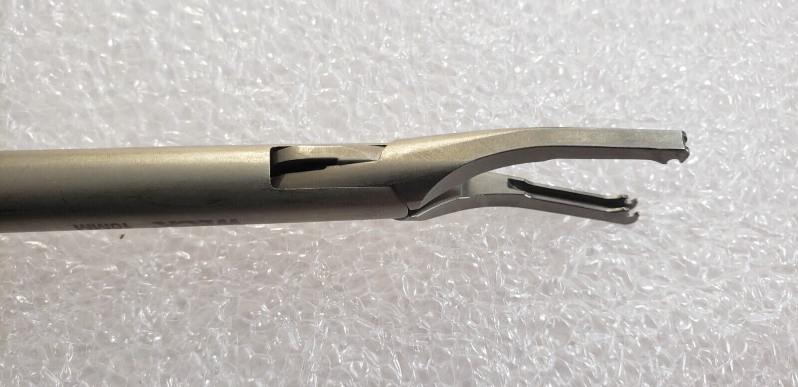 Weck 544990 Surgical Laparoscopic HEM-O-LOK XL 10mm Clip Applier