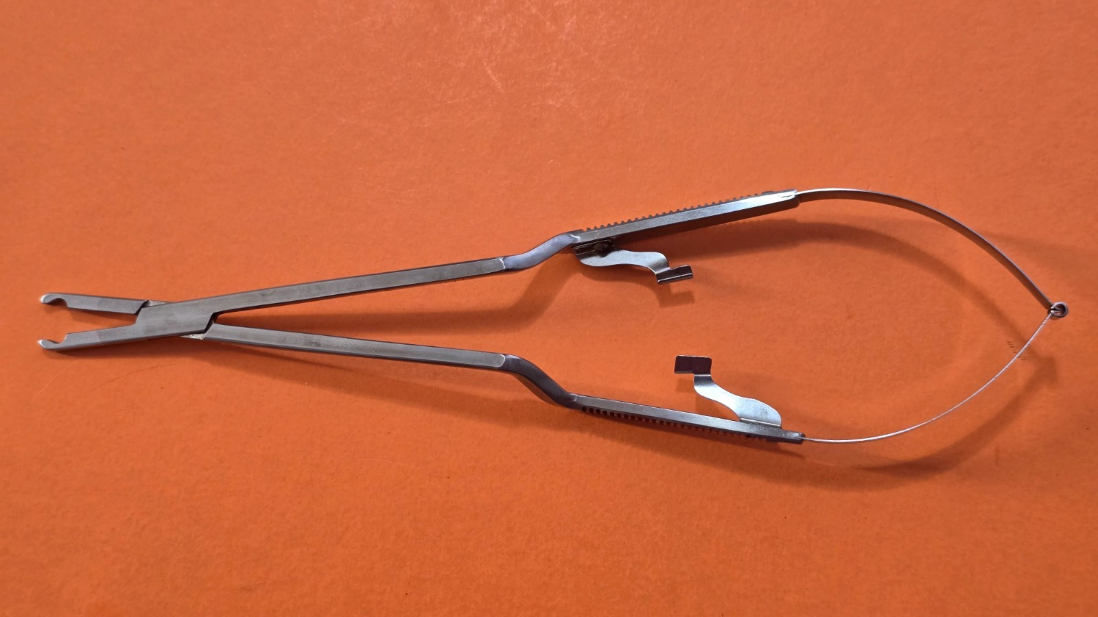 MIZUHOIKA Surgical Clip Applier Forceps with Lock (BB-592)