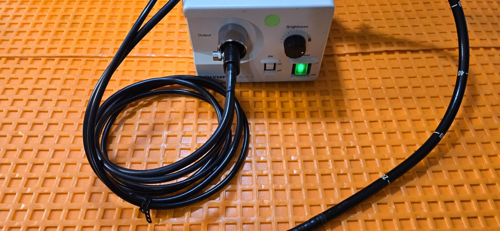 OLYMPUS CLK-4 Halogen Light Source with Fiber Scope Zero Broken Fiber.
