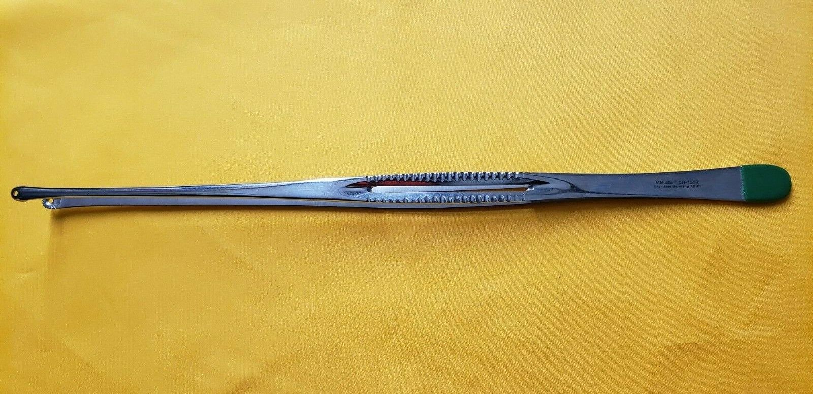 V. Mueller CH-1520 Surgical RUSSIAN Tissue Forceps 14"