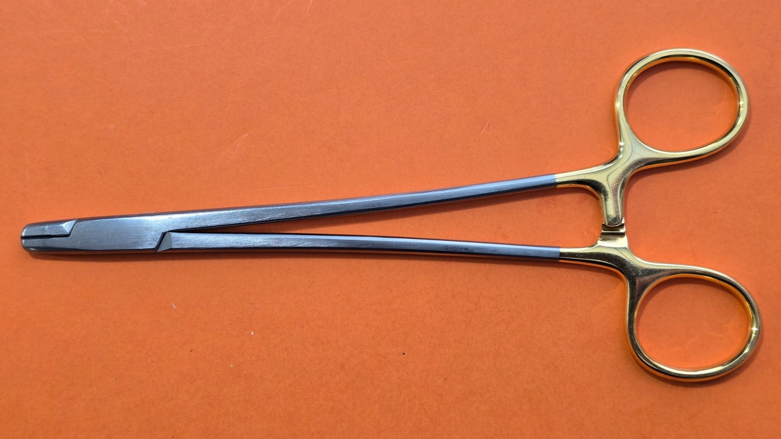 Symmetry Surgical  TC Wire Twister Needle Holder, 7" REF: 36-2025