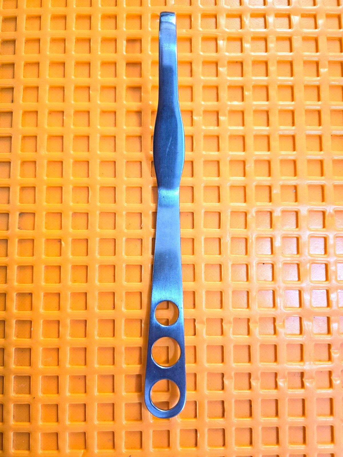 Depuy Mitek Surgical Orthopedic Hohmann Retractor with Blunt Tip.