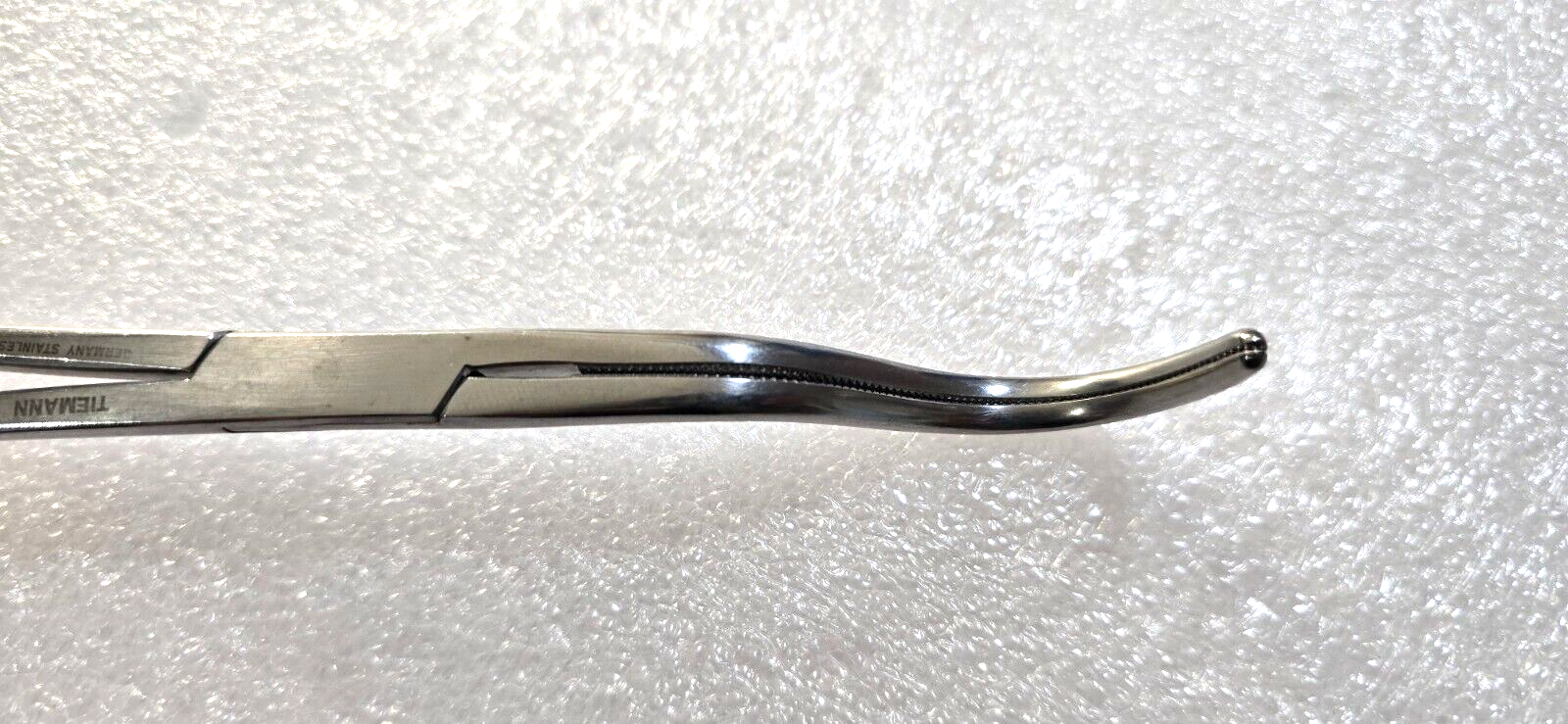 TIEMANN Surgical Harken Clamp 9.5" Cross Serrated Jaw Curved