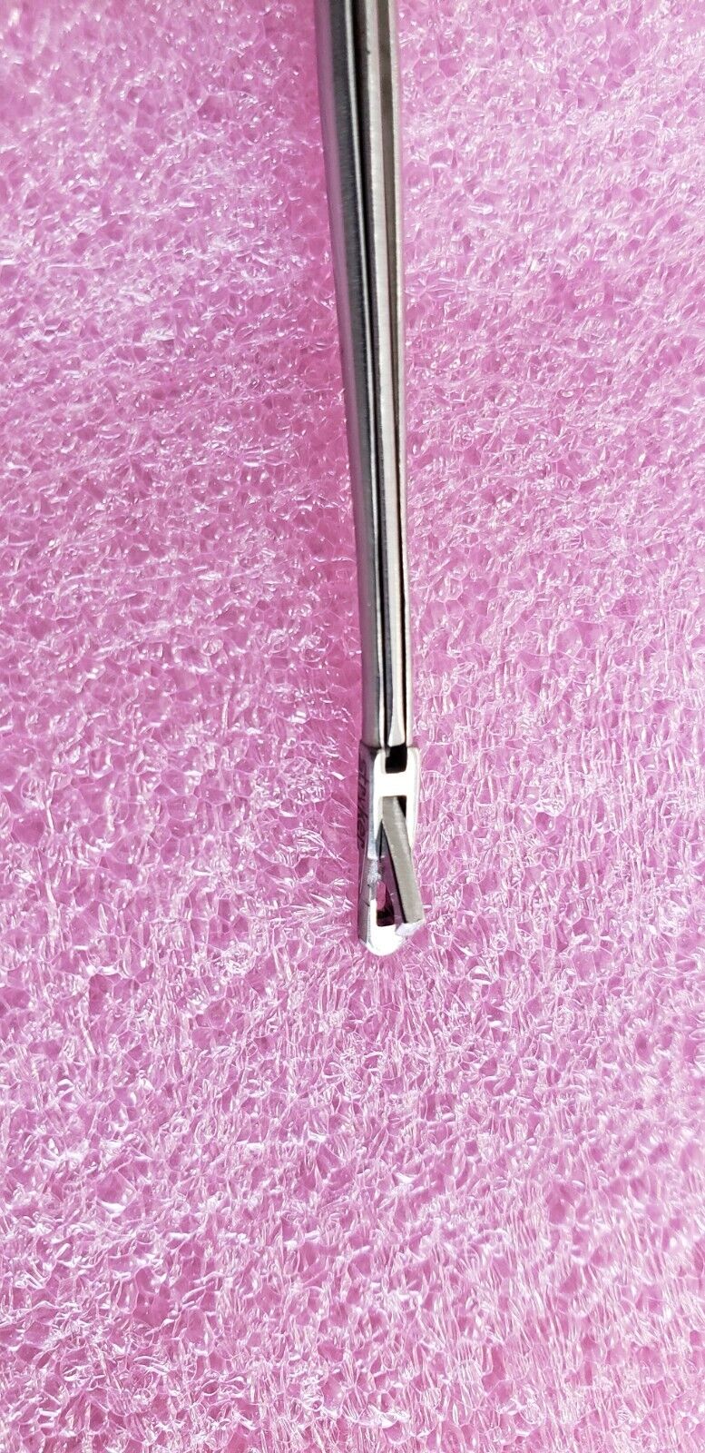 Stryker Conquest 242-100-005 Arthroscopic Punch 2.1mm Blunt Nose Down