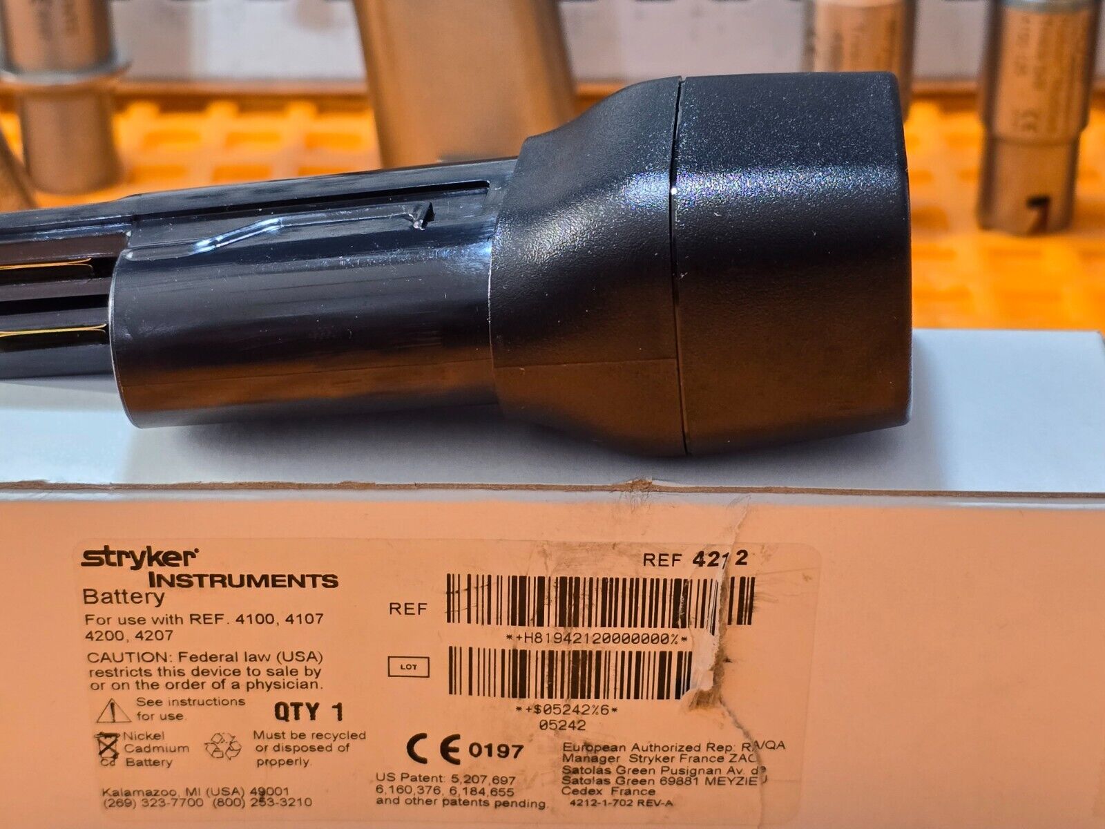 Stryker4100 Cordless Driver Set with 4212 Battery & Sterilization Box