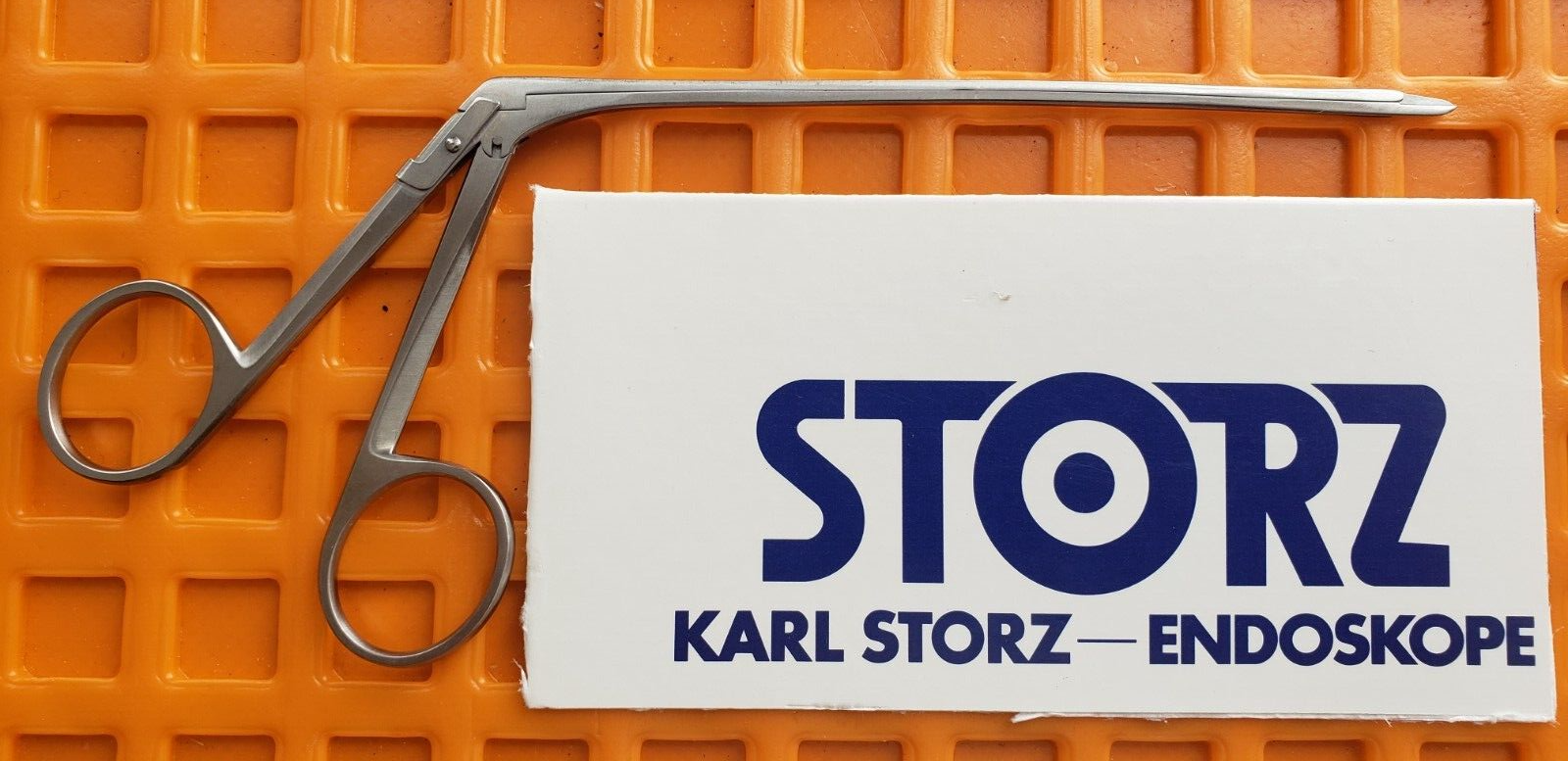 Karl Storz 634826 Surgical ENT BELLUCCI Scissors 12.5cm Straight Blades.