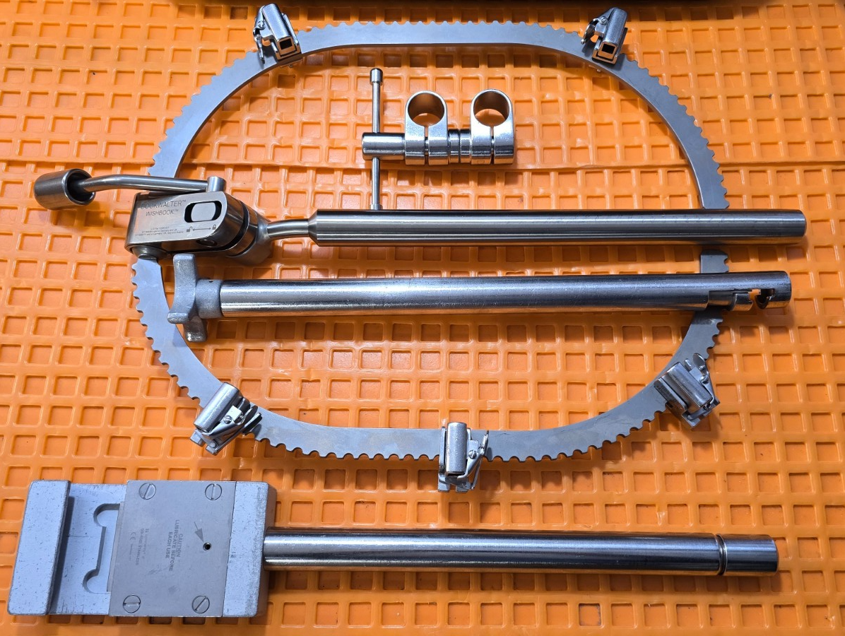 Codman Bookwalter Wish Book Retractor Set Arm with Post Holder Clamp & Tray