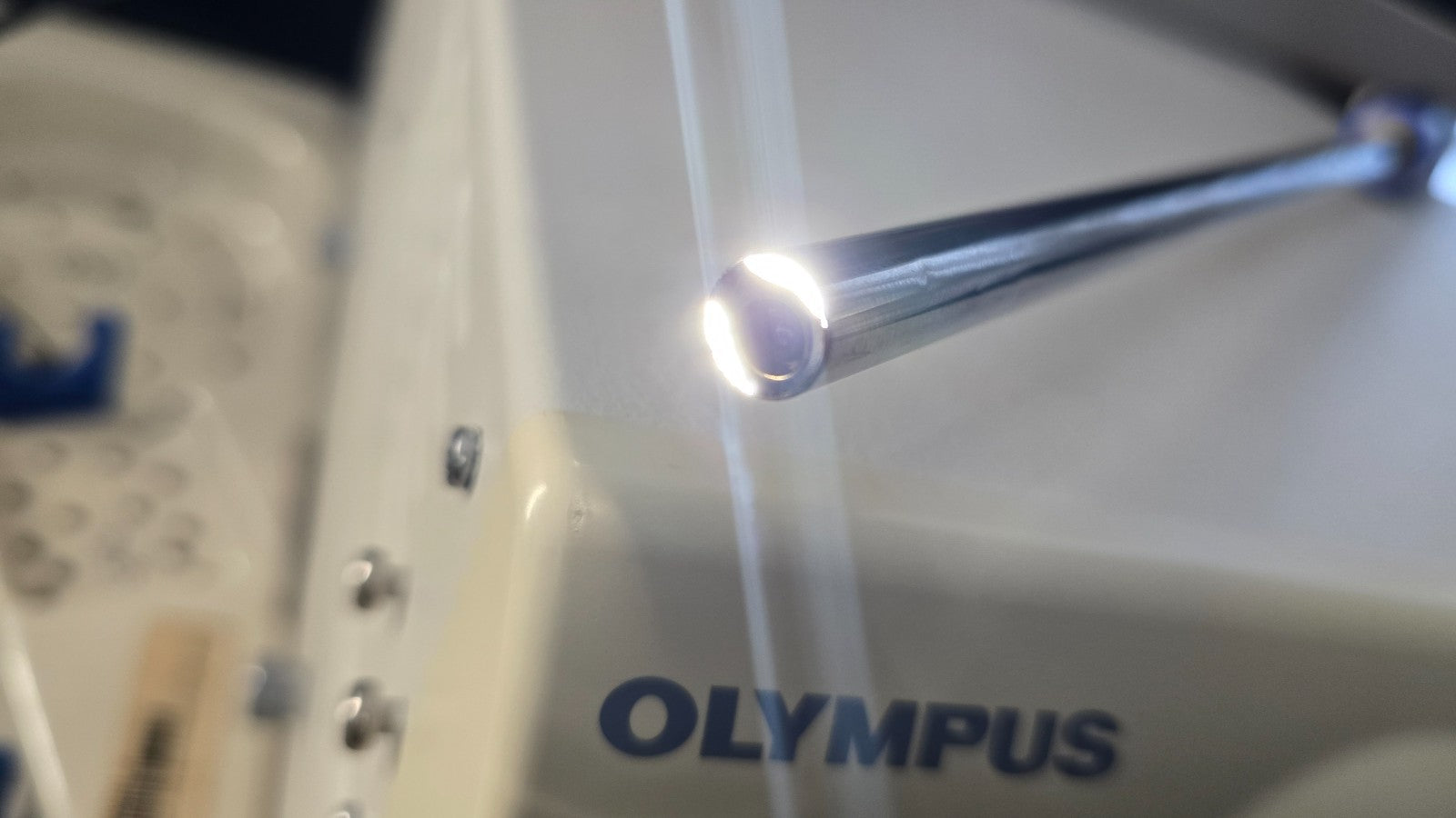 Olympus EVIS EXERA II CLV-180, CV-180 Processor & CLV-S40 Pro Light ,EA50011A