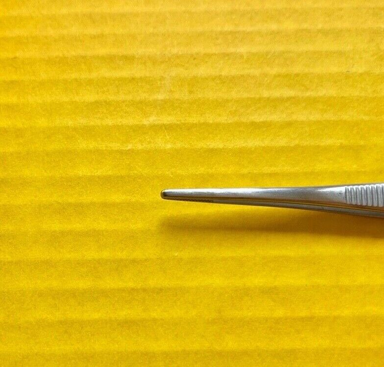 König Dressing Tissue Forceps, Straight, 5" REF: MDS1010213