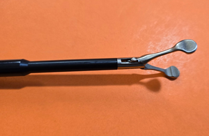 Karl Storz 33510 BL Babcock Forceps 10mm x 36cm Ratchet Handle 33133