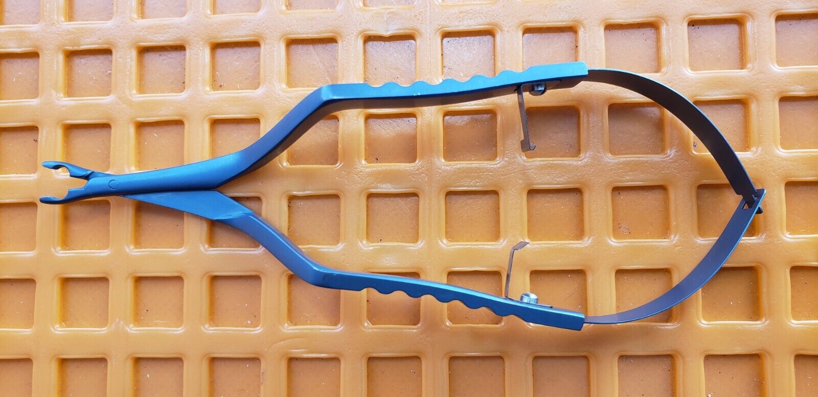 Aesculap FT480T,Surgical Neuro Titanium Yasargil Clip Applier Forceps Standard