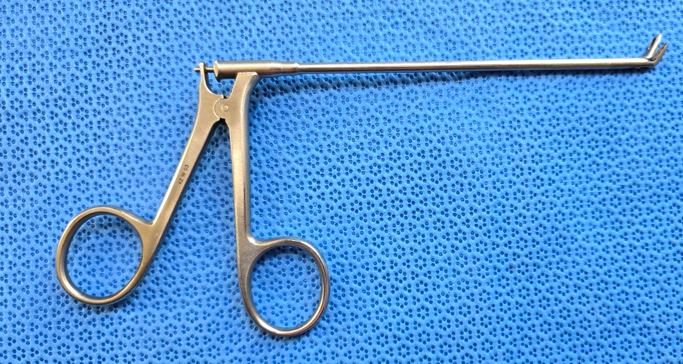OLYMPUS A 7871 Surgical Wilde Rongeur Forceps Up Angle 5mm x 10mm Cup Jaws
