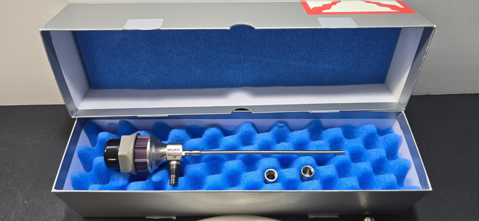 Stryker Arthroscope 4.0mm x 30° Precision IE C-Mount  & Fiber Optic Cable