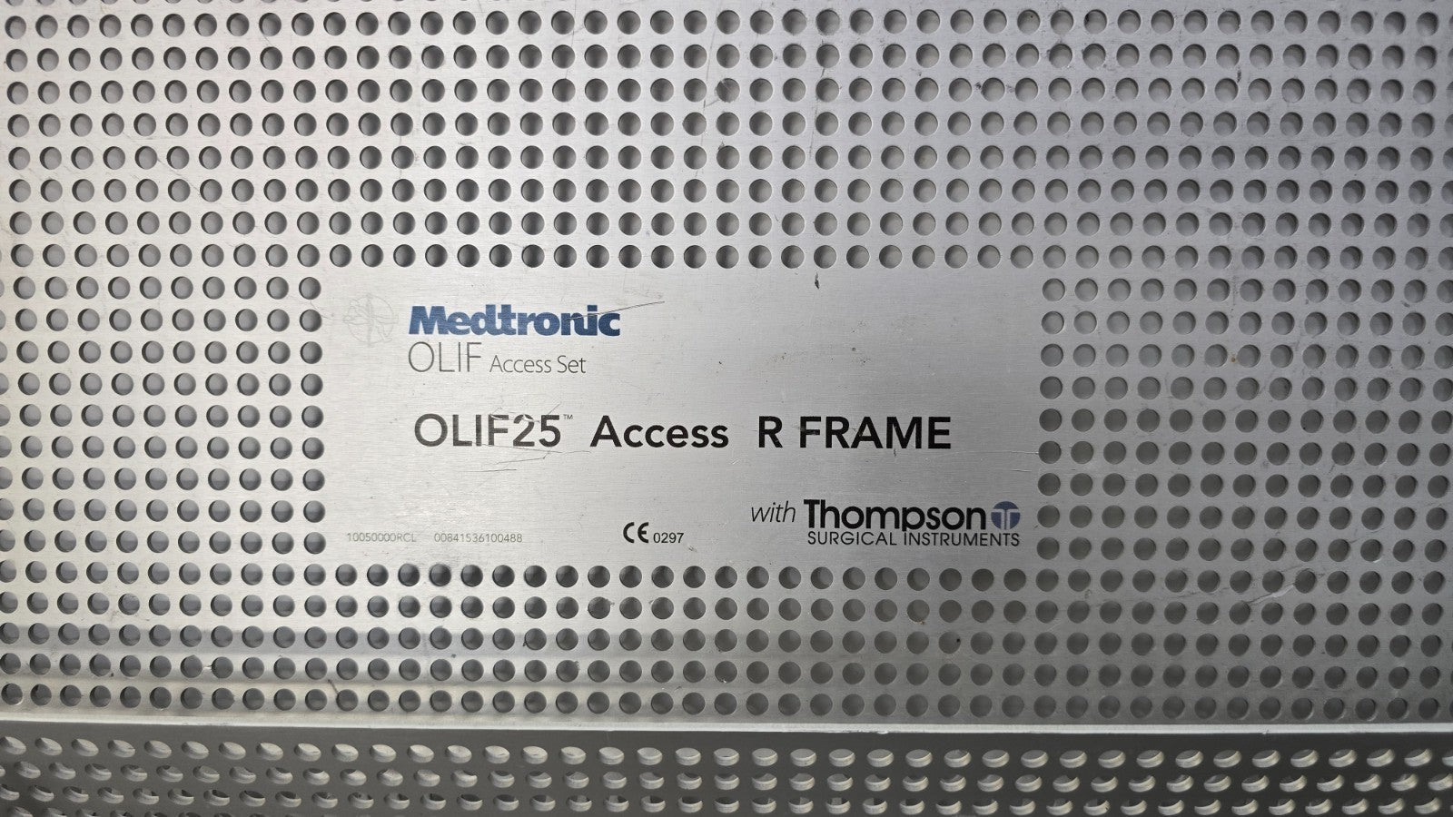 Medtronic OLIF Thompson Elite Rail Clamp Retractor Set with Case.