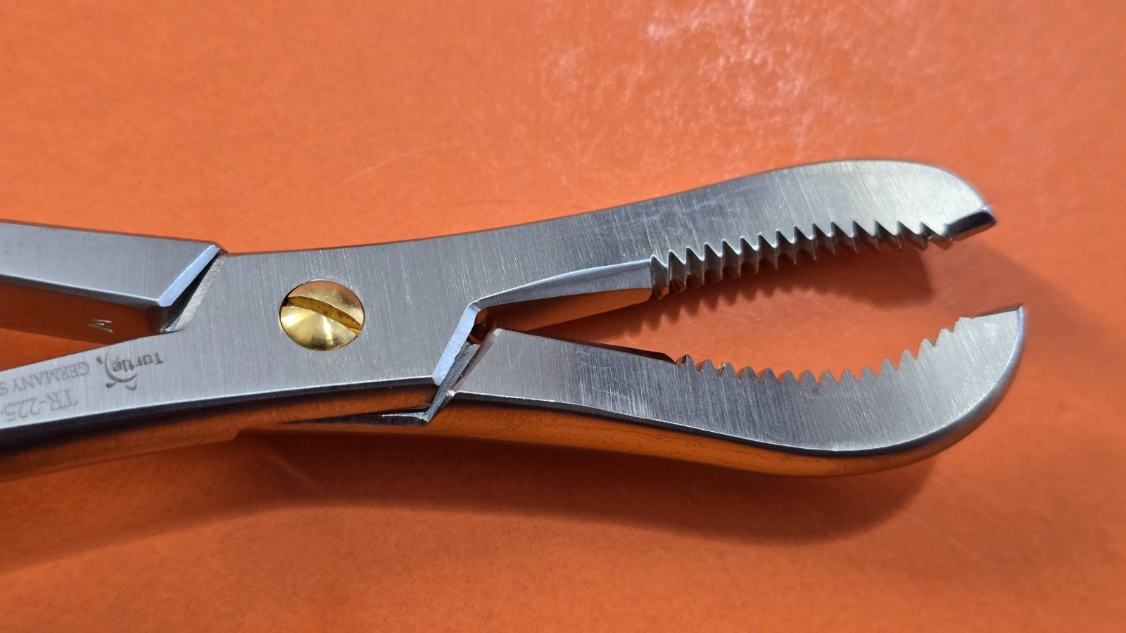 Turtle Surgical Bone Reduction Forceps 9 1/4" with Speed Lock