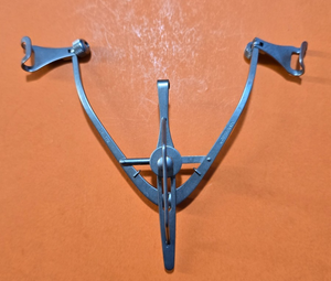 V. Mueller OP 112 Surgical Guyton-Park Lid Speculum / Eye Speculum