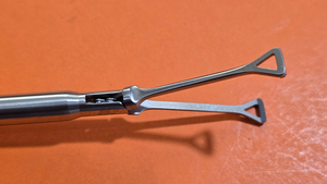 V. Mueller F285.50 Endolap Babcock Forceps 10mm x 36cm Ratchet Handle