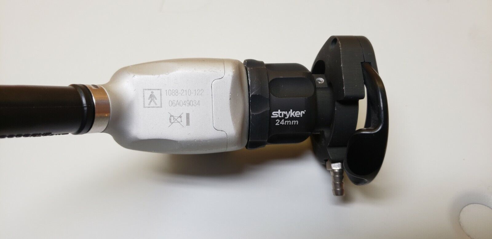 Stryker 1088 Video Camera System with HDTV High Definition Monitor WiSe 26"