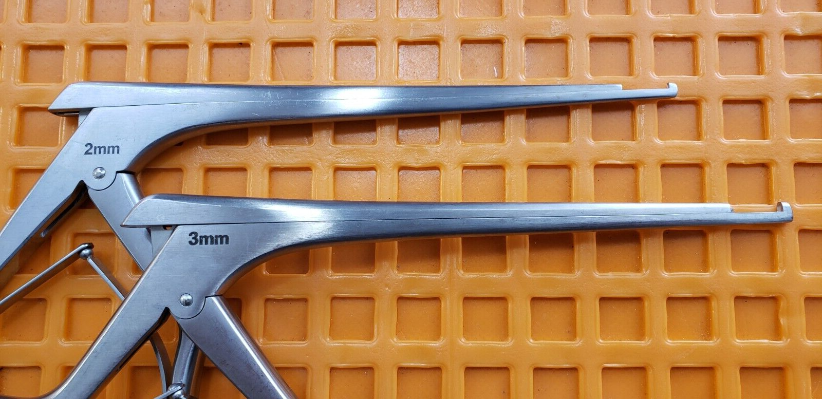 JARIT 280-209,280-210 Spurling Kerrison Rongeurs 90 Deg 2,3mm Up Bite 7" Shaft