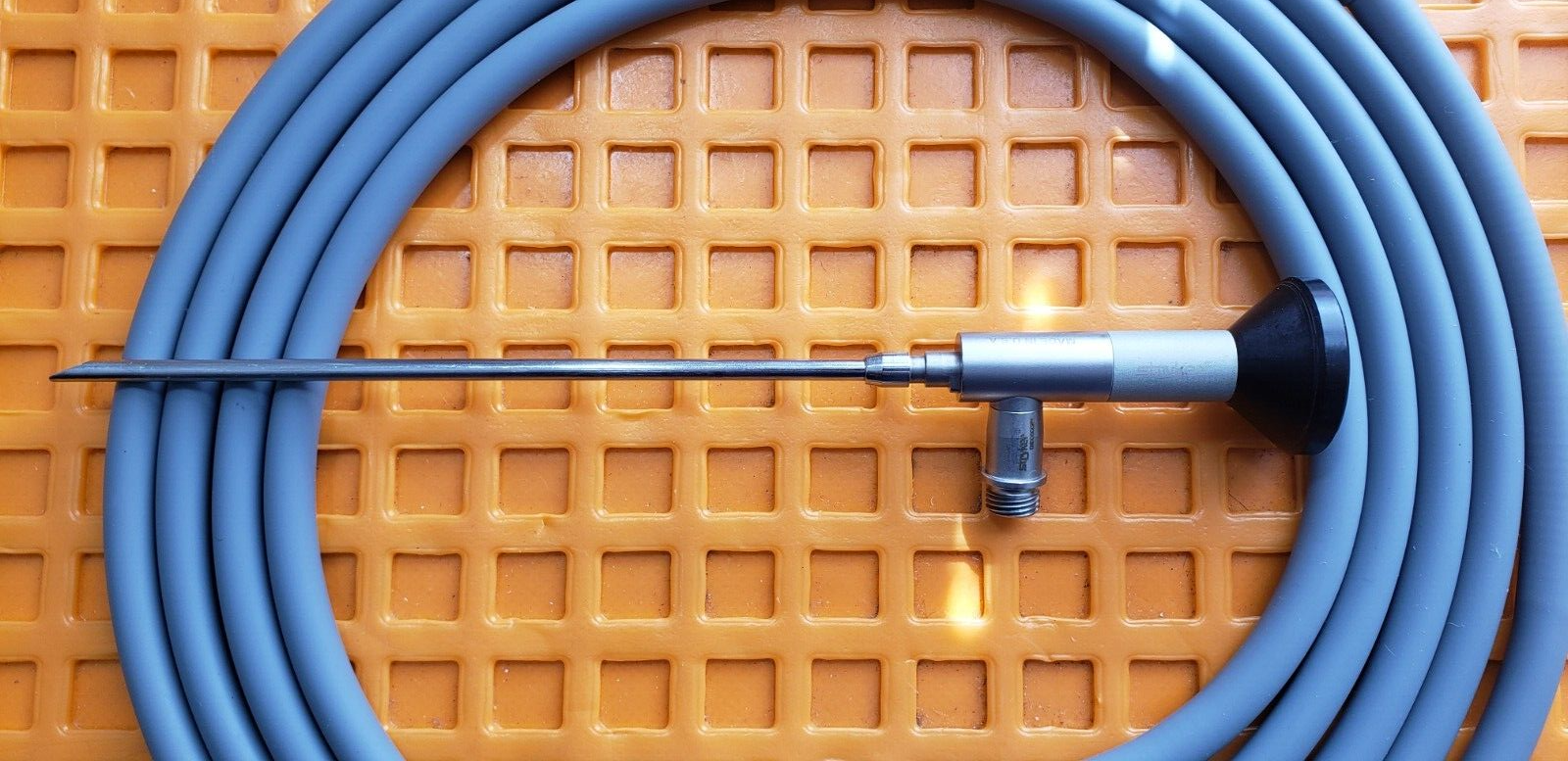 Stryker 7-377-72 Small Joint Arthroscope 4mm x 70° x150cm With Fiberoptic Cable