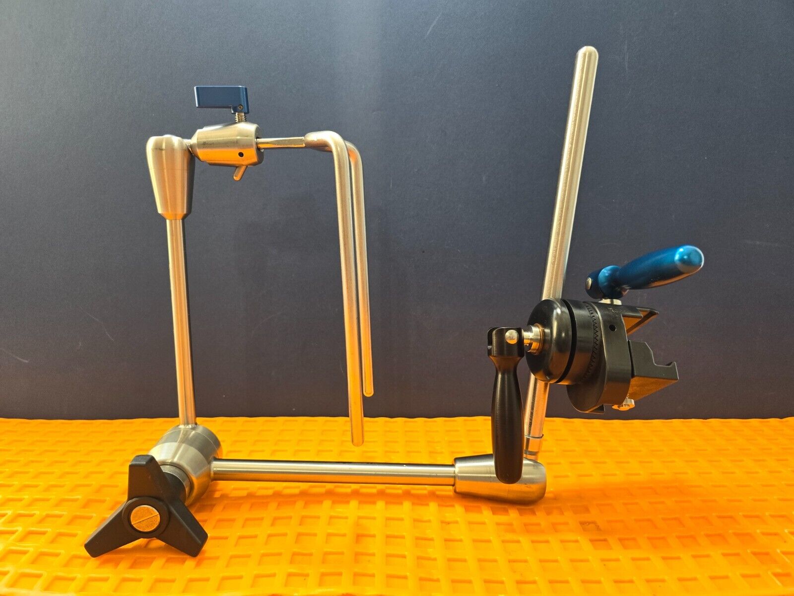 Allen Medical Surgical Table Mounted Retractor Arm with Automated Rail Clamp