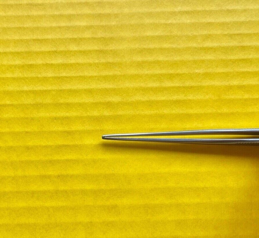 V. Mueller Cushing Tissue Forceps, 1 x 2 Teeth, 7.25" REF: NL1470