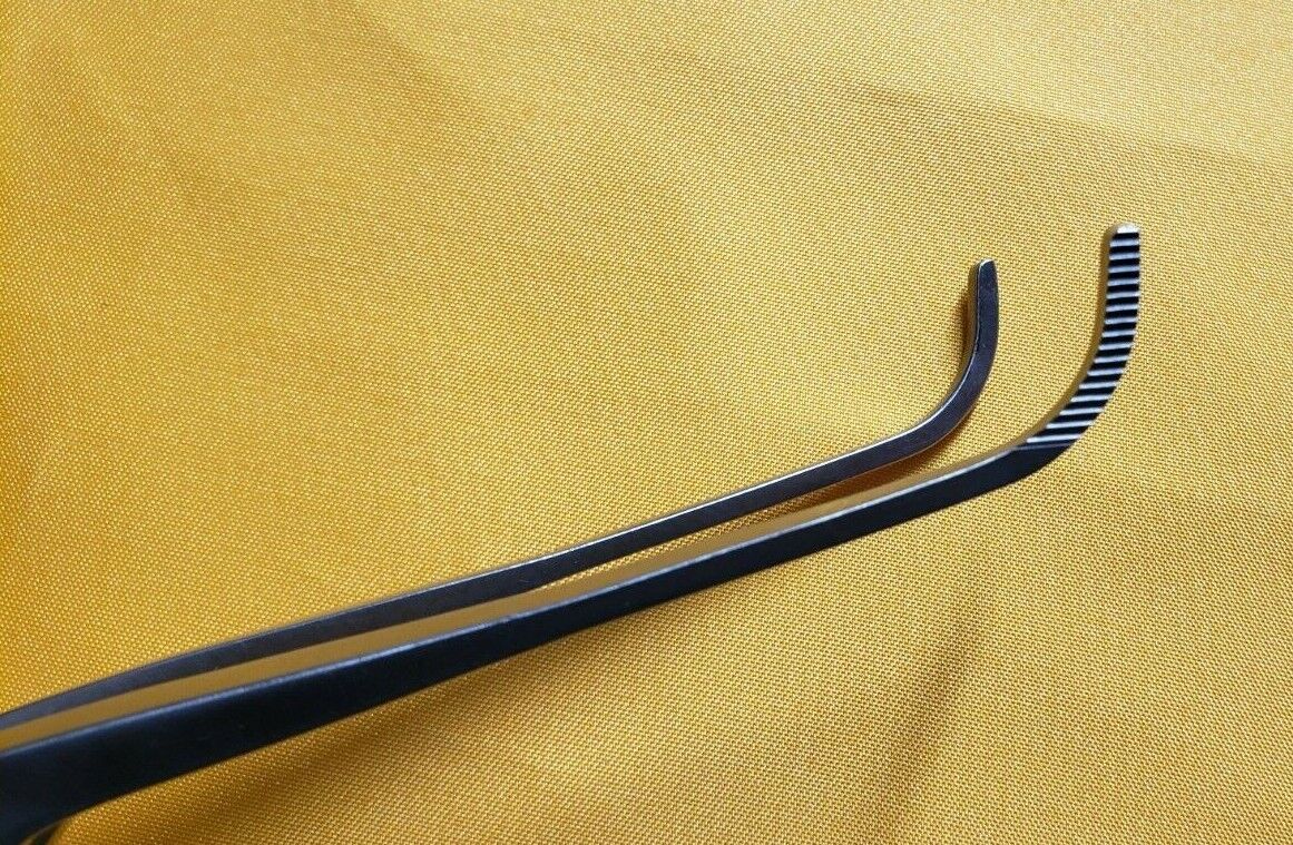 OSTEOMED Surgical Orthopedic Spinal Spreader Angled with Ratchet Handle