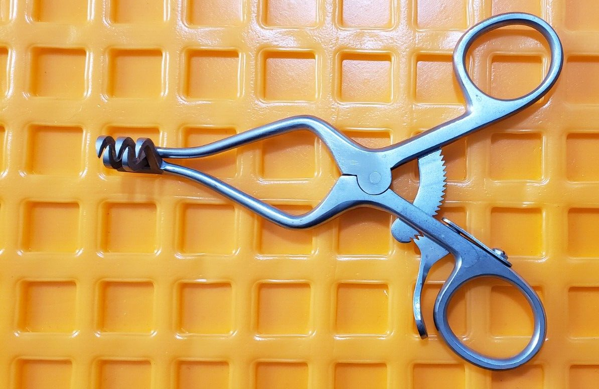 Jarit 204-140 Surgical Weitlaner Retractor 4 3/8" Sharp 2x3 Prongs