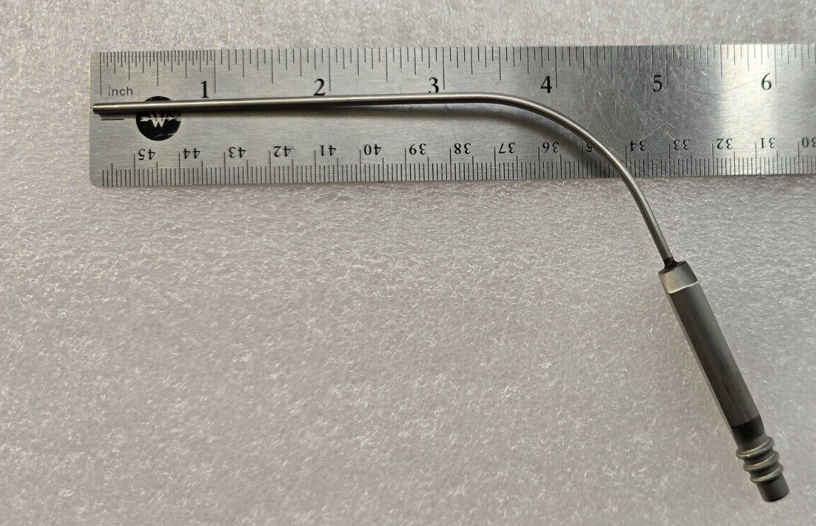 Codman Surgical Frazier Suction Tube, 7FR Angled REF: 70-1079